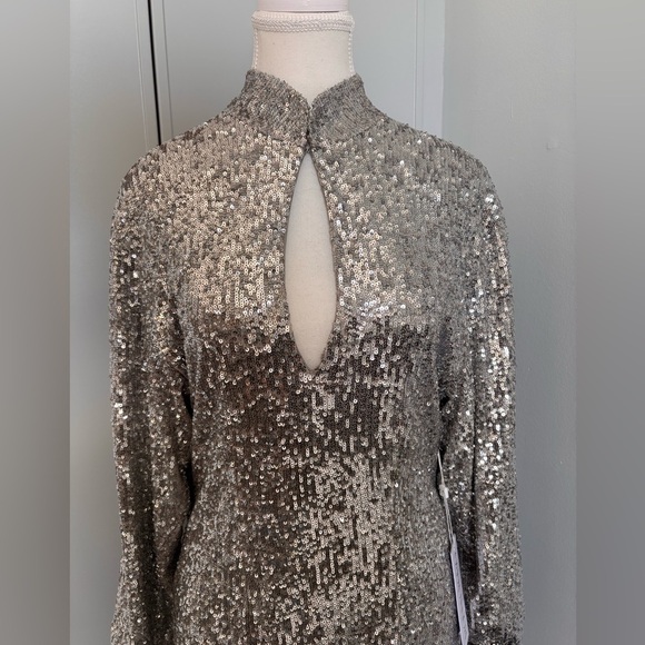 Ronny Kobo Collection Silver Sequin Long Sleeve Dress - Picture 8 of 15